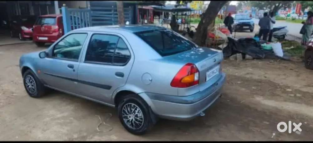 Ford Ikon 2003 Petrol Well Maintained