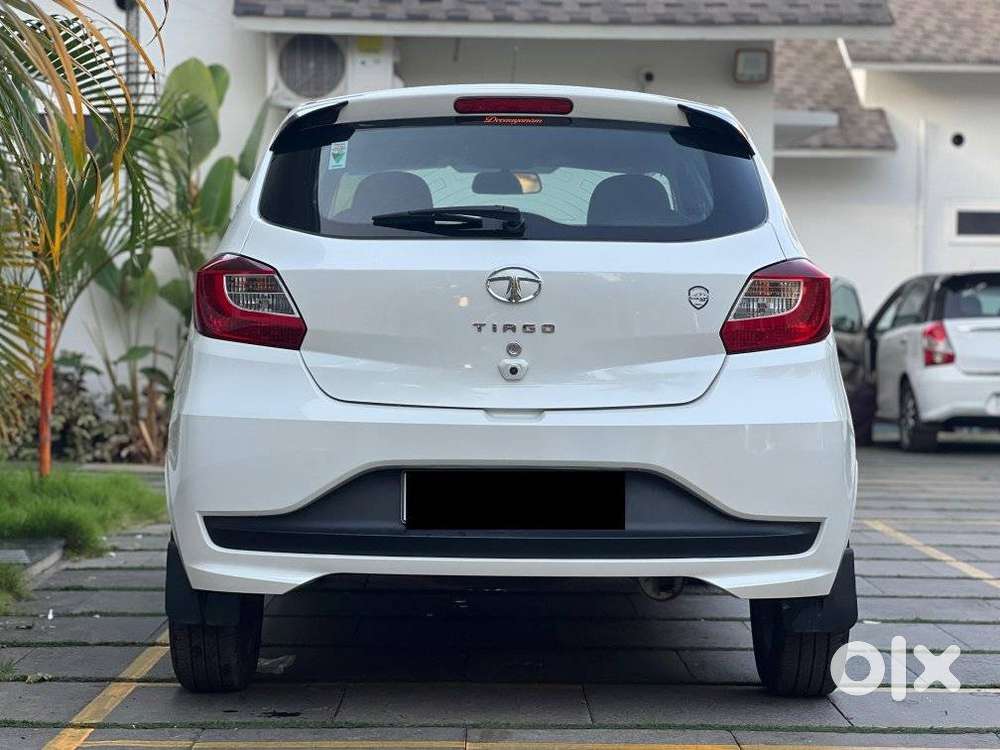 Tata Tiago Xza Plus, 2021, Petrol