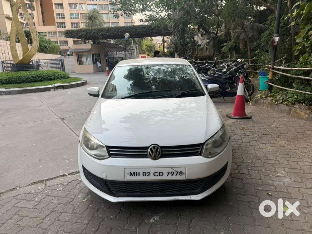 Volkswagen With Manual 2011
