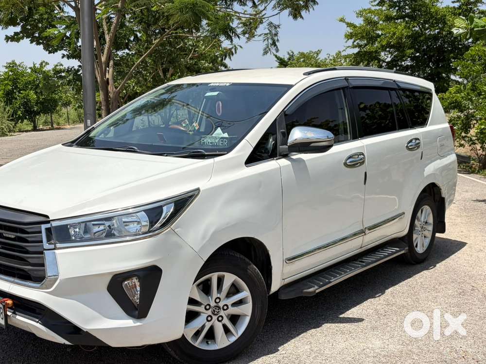 Toyota Innova Crysta 2017