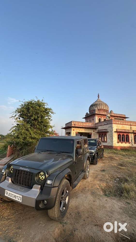 Mahindra Thar 2024 Forest Green Diesel Top Model