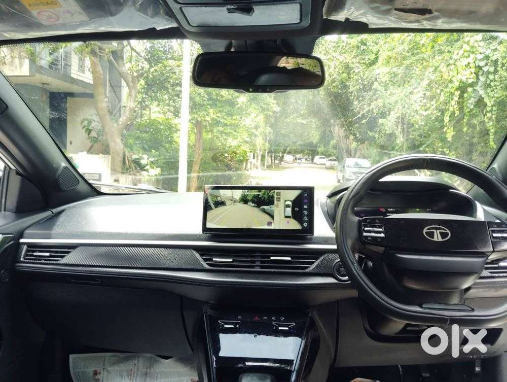 Tata Nexon Fearless Plus S Purple 1.5 Revotorq Diesel 6amt Dual Tone..