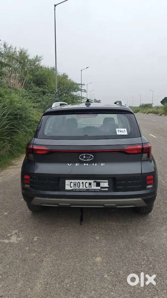 Hyundai Venue S 1.2 Petrol  Dec 2022  1st Owner  40,000 Km
