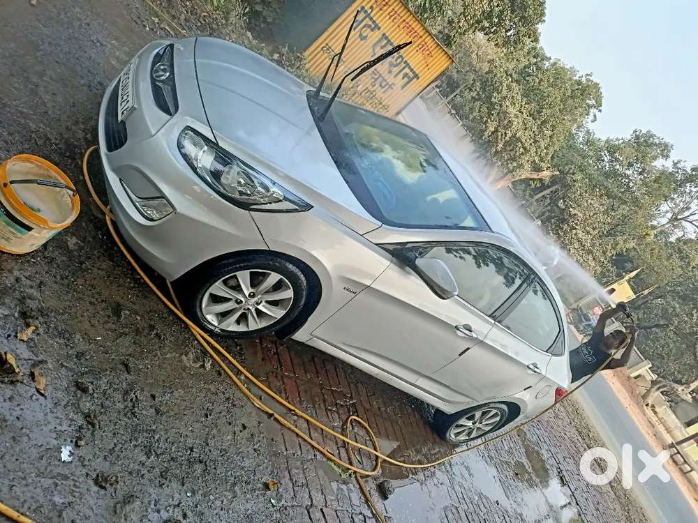 Hyundai Verna 2012 Diesel 99000 Km Driven