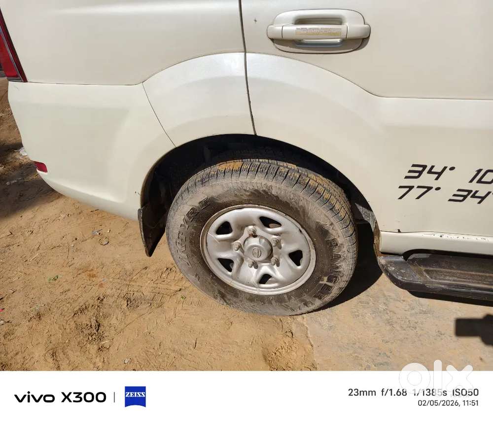 Tata Safari Storme 2014