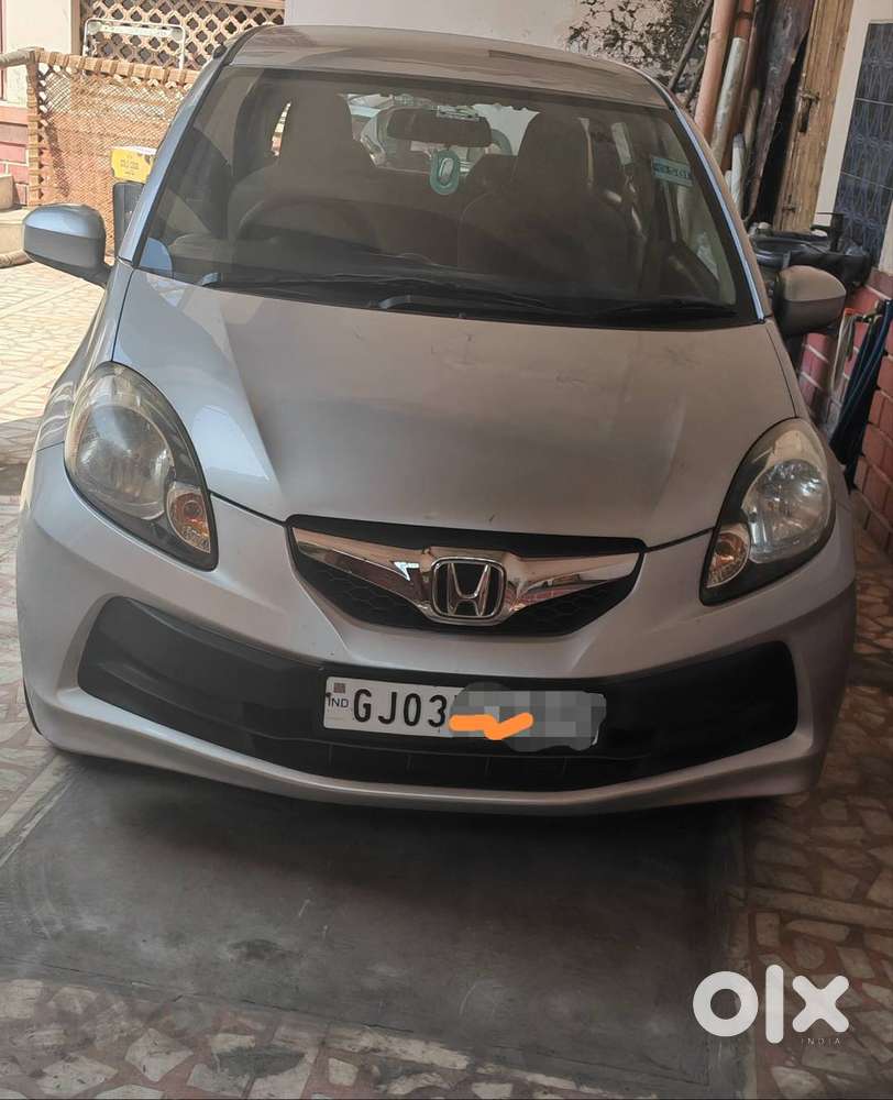 Honda Brio 2012 Petrol Well Maintained