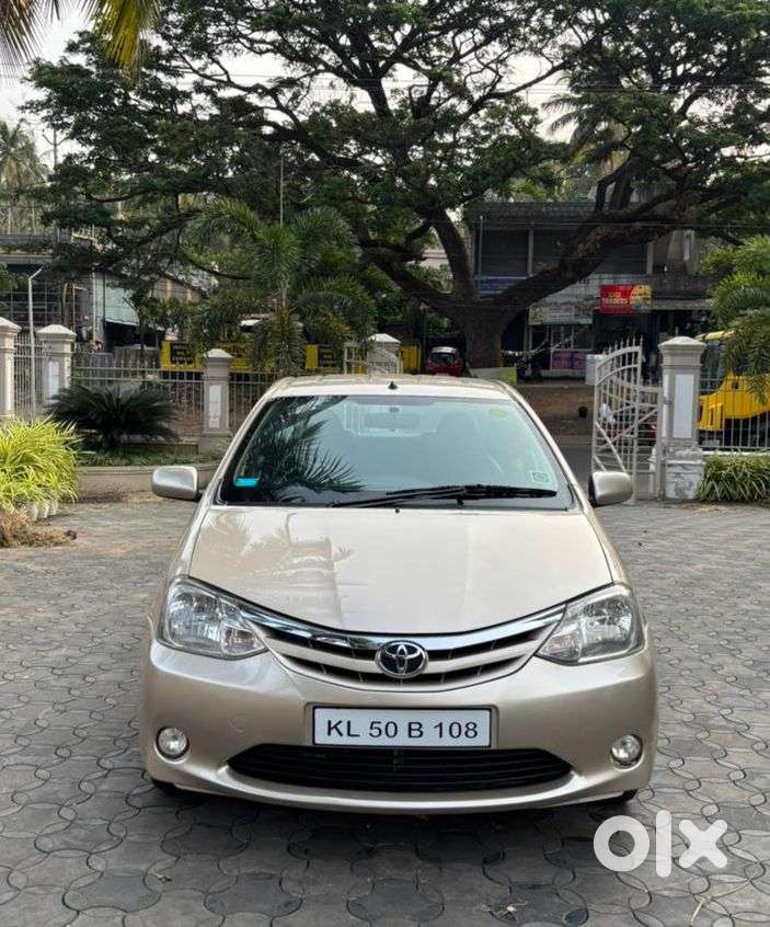 Toyota Etios 2010-2012 G, 2011, Petrol
