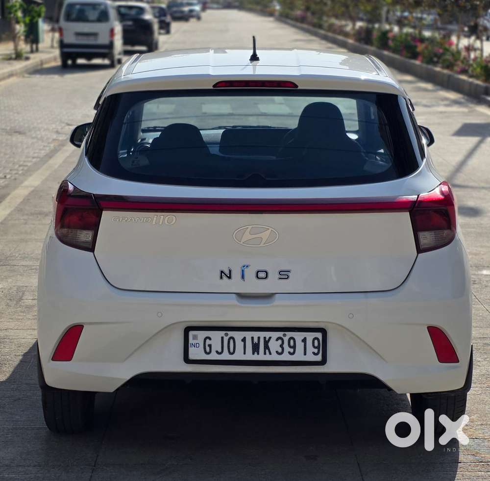 Hyundai Grand I10 Nios Sportz Petrol, 2023, Cng & Hybrids