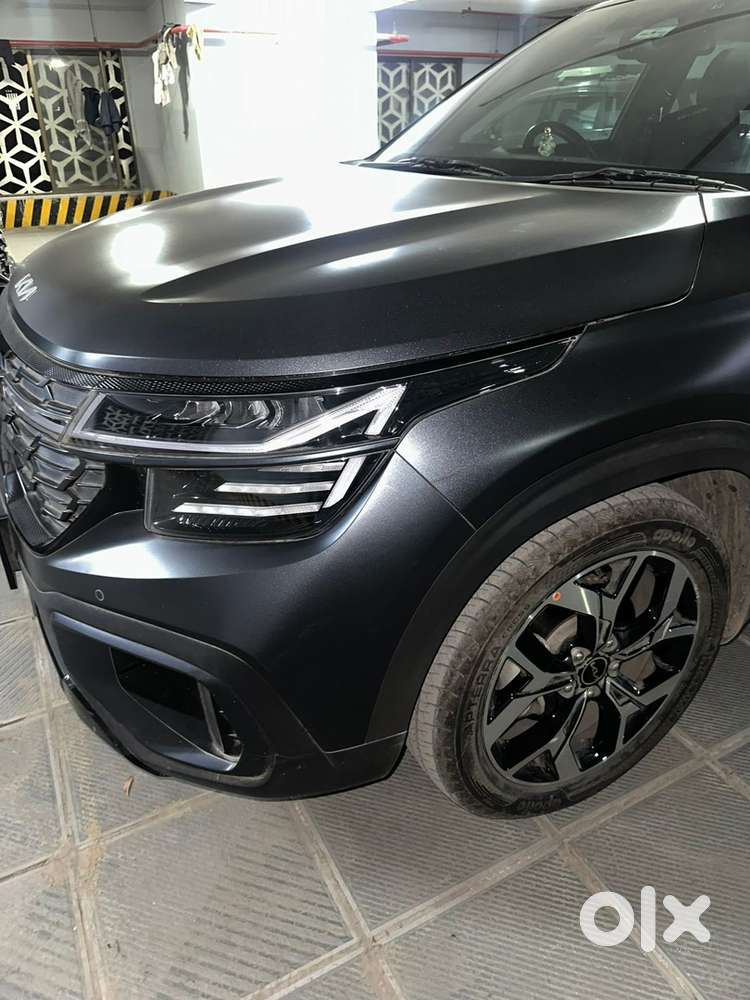 Kia Seltos Petrol Auto New Facelift Dec-2023 18300 Kms 1st Owner