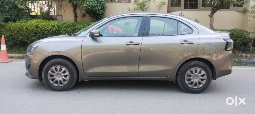 Maruti Suzuki Dzire 1.2 Vxi, 2025, Petrol