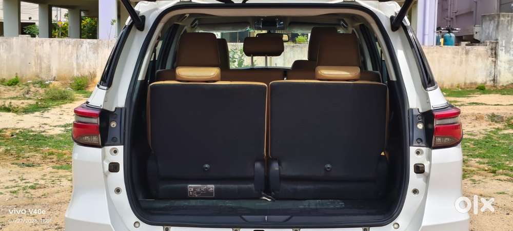Toyota Fortuner 4x4 Manual Limited Edition, 2024, Diesel