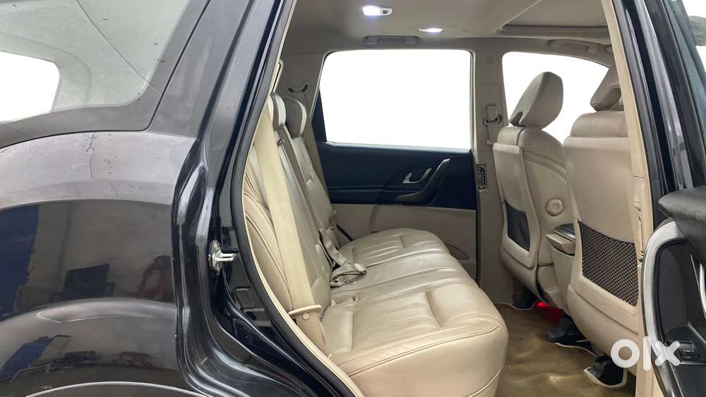 Mahindra Xuv500 W10 At, 2017, Diesel