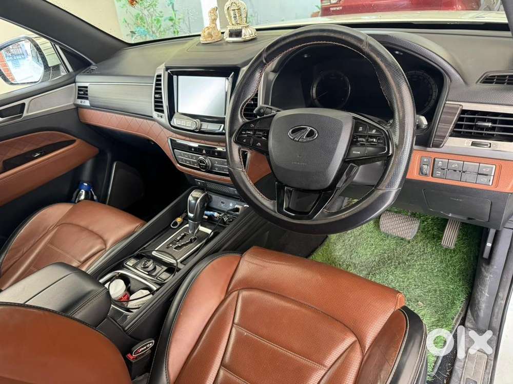 Mahindra Alturas G4 2019 Diesel Well Maintained