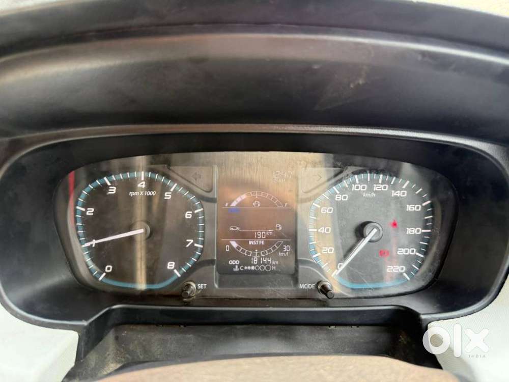 Tata Punch, 2023, Petrol