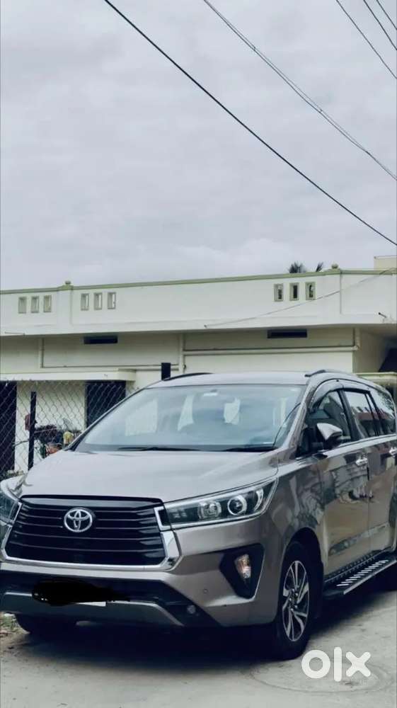Toyota Innova Crysta 2022
