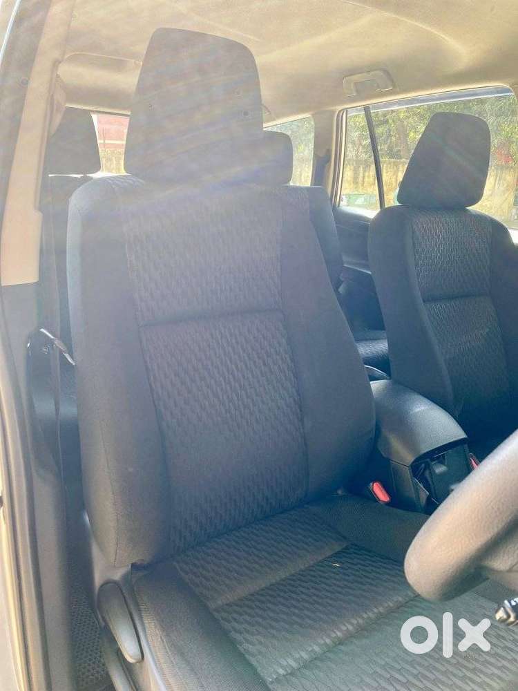 Toyota Innova Crysta