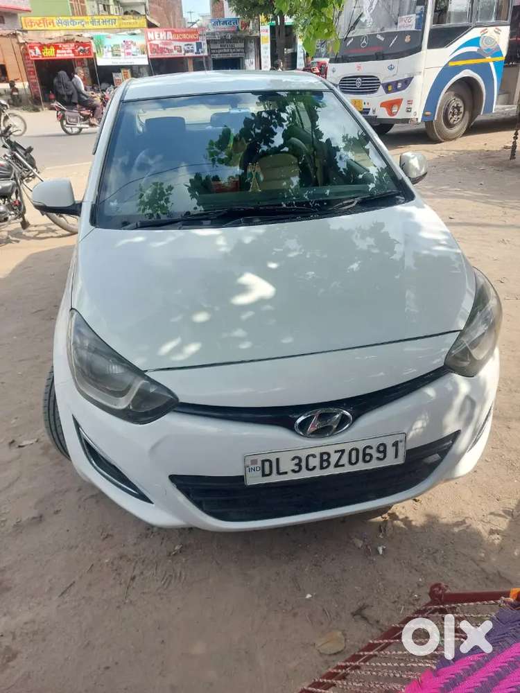 Hyundai I20 2012 Cng & Hybrids Well Maintained