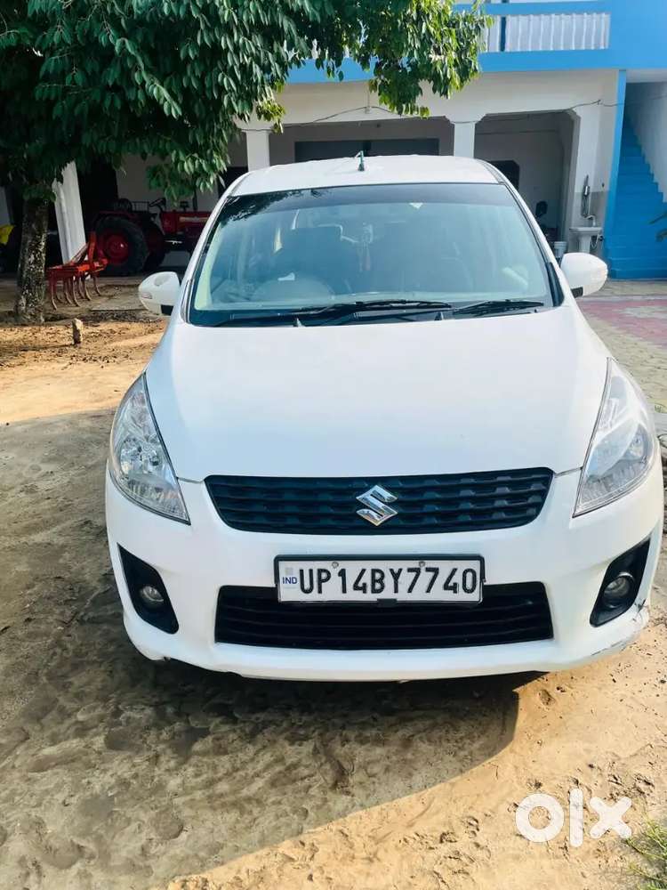 Ertiga 7 Seater Petrol/cng