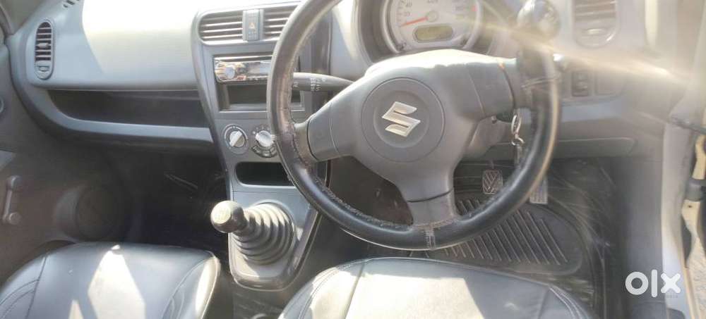 Maruti Suzuki Ritz Lxi, 2013, Petrol
