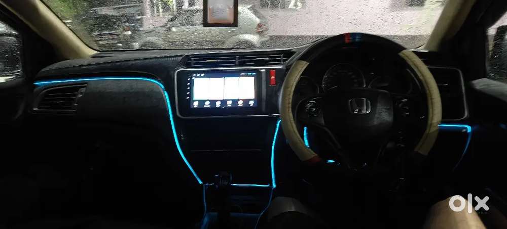Tastefully Modified Honda City 1.5 Sv Petrol 2015