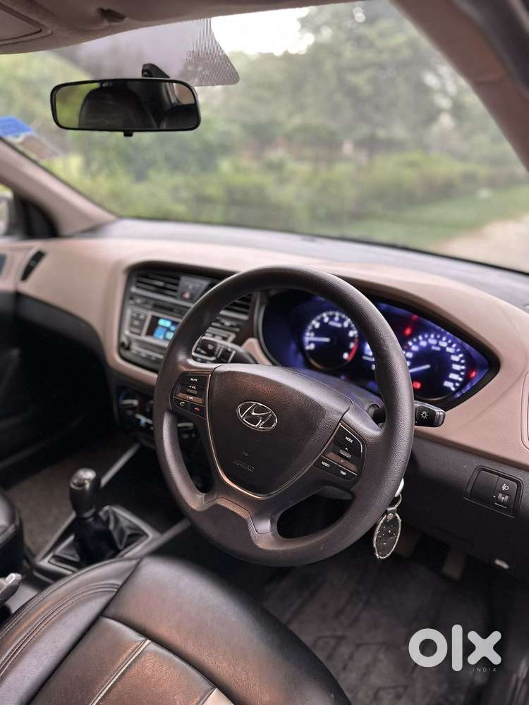 Hyundai I20 Sportz Plus, 2017, Petrol