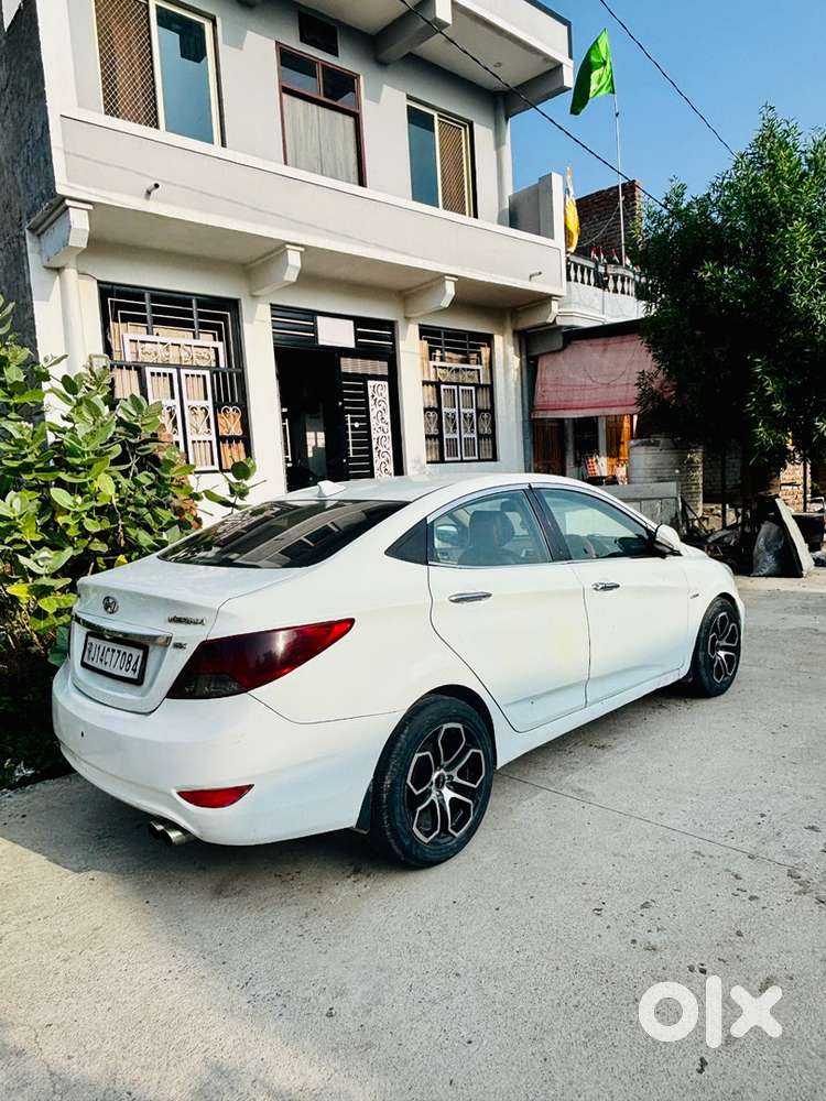 2013 Hyundai Verna Crdi
