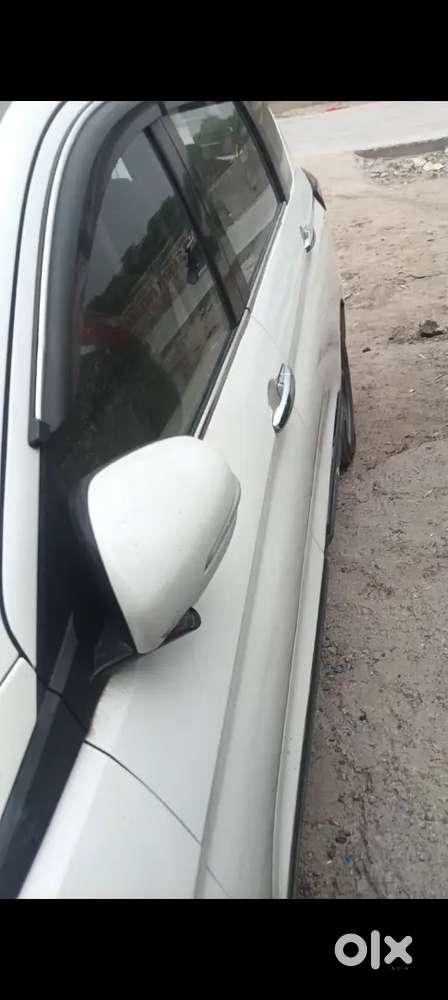 Maruti Suzuki Ertiga 2023 Cng & Hybrids 35000 Km Driven