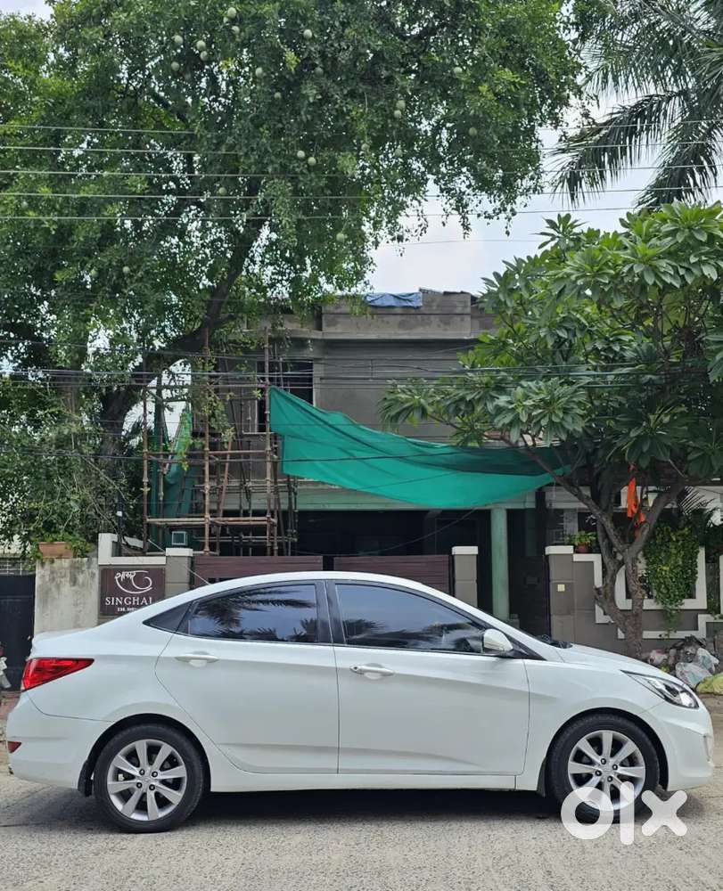 Hyundai Verna 2012 Diesel 980000 Km Driven