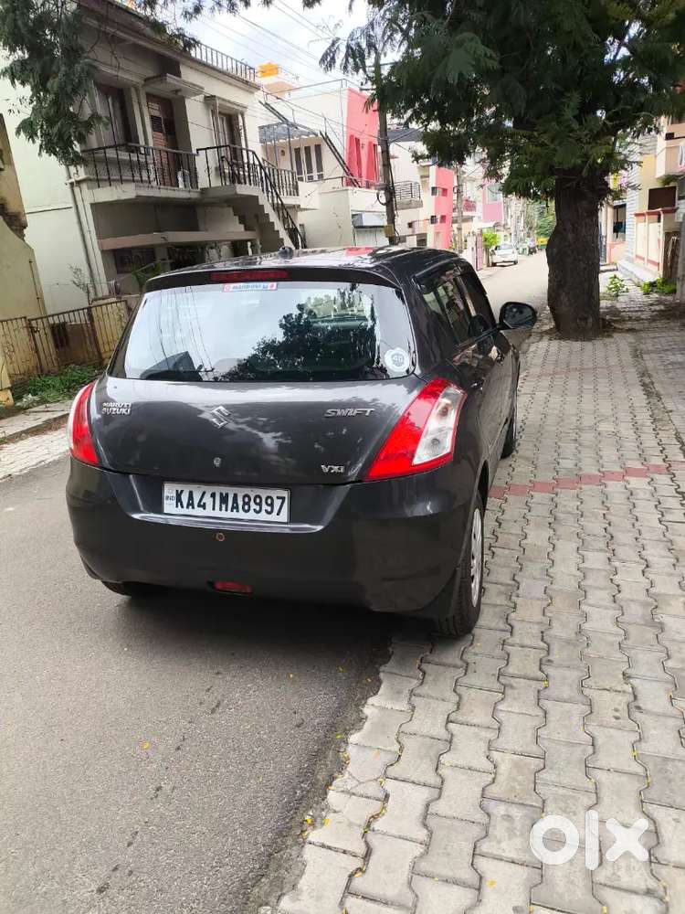 Maruti Suzuki Swift 2017 Petrol Well Maintained