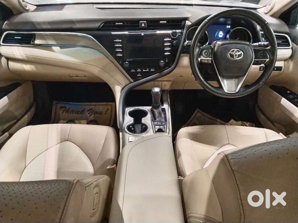 Toyota Camry Hybrid, 2021, Petrol