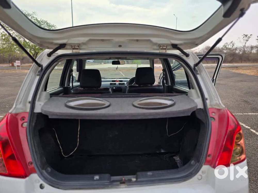 Swift Lxi 2010 Model