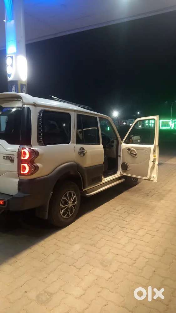 Mahindra Scorpio S2 2017 Diesel 187000 Km Driven