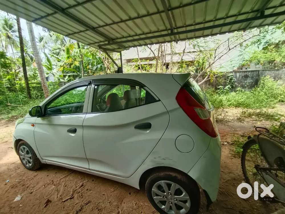 Hyundai Eon 2018 Petrol 60000 Km Driven