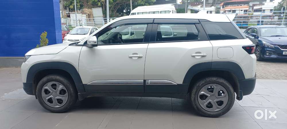 Maruti Suzuki Vitara Brezza 1.5 Lxi, 2023, Petrol