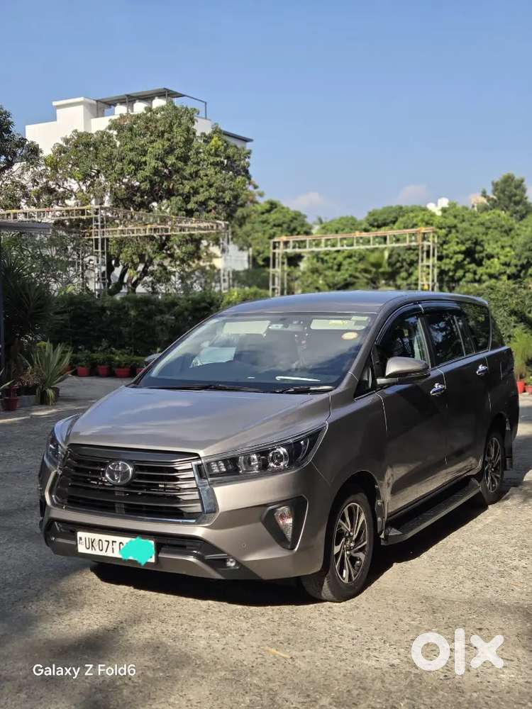 Toyota Innova Crysta 2022 Diesel Well Maintained