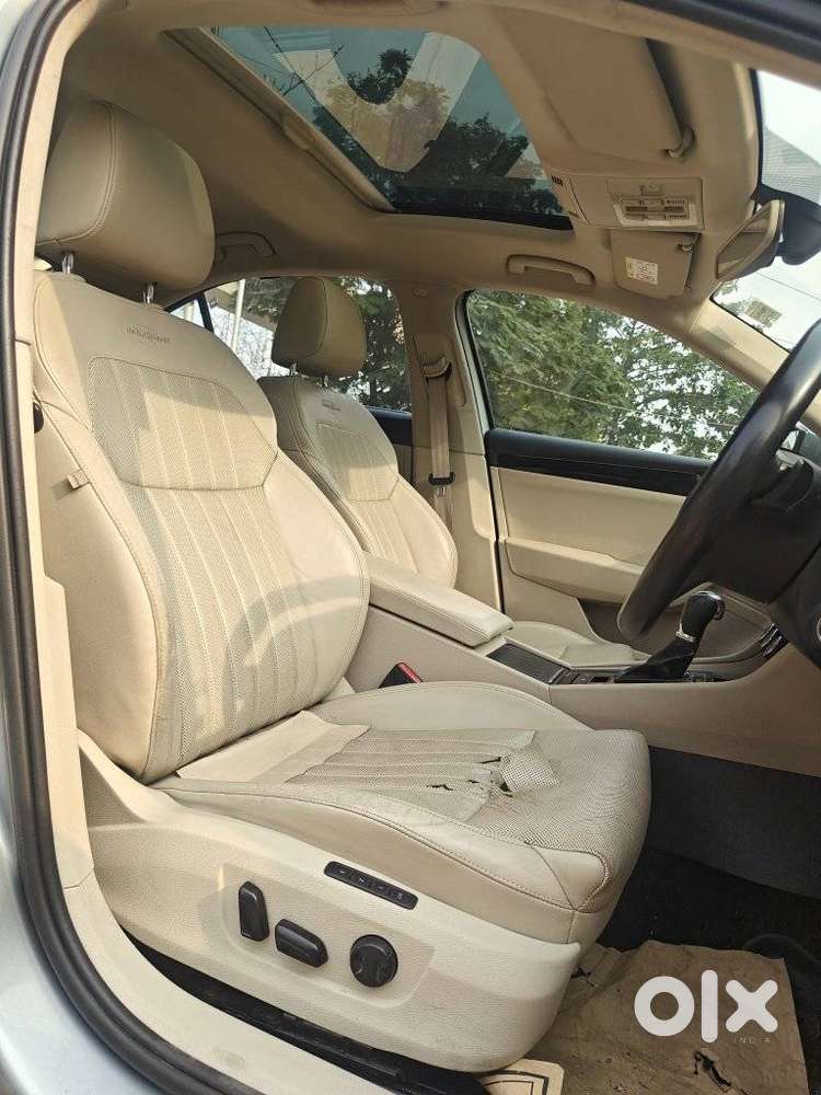 Skoda Superb 2.0 L&k Tsi At, 2020, Petrol