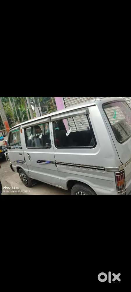 Maruti Suzuki Omni 8 Str 2013 Lpg