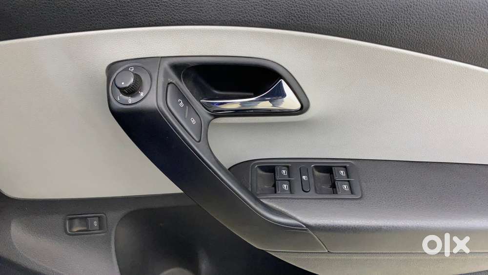 Skoda Rapid 1.0 Ambition Tsi At, 2020, Petrol