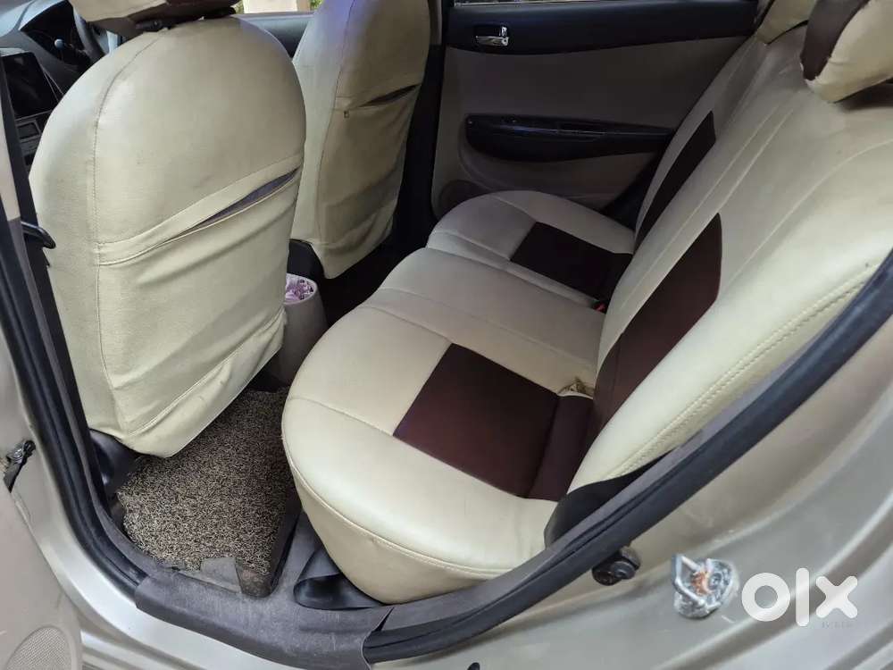 Hyundai I20 2011 Petrol/cng Well Maintained