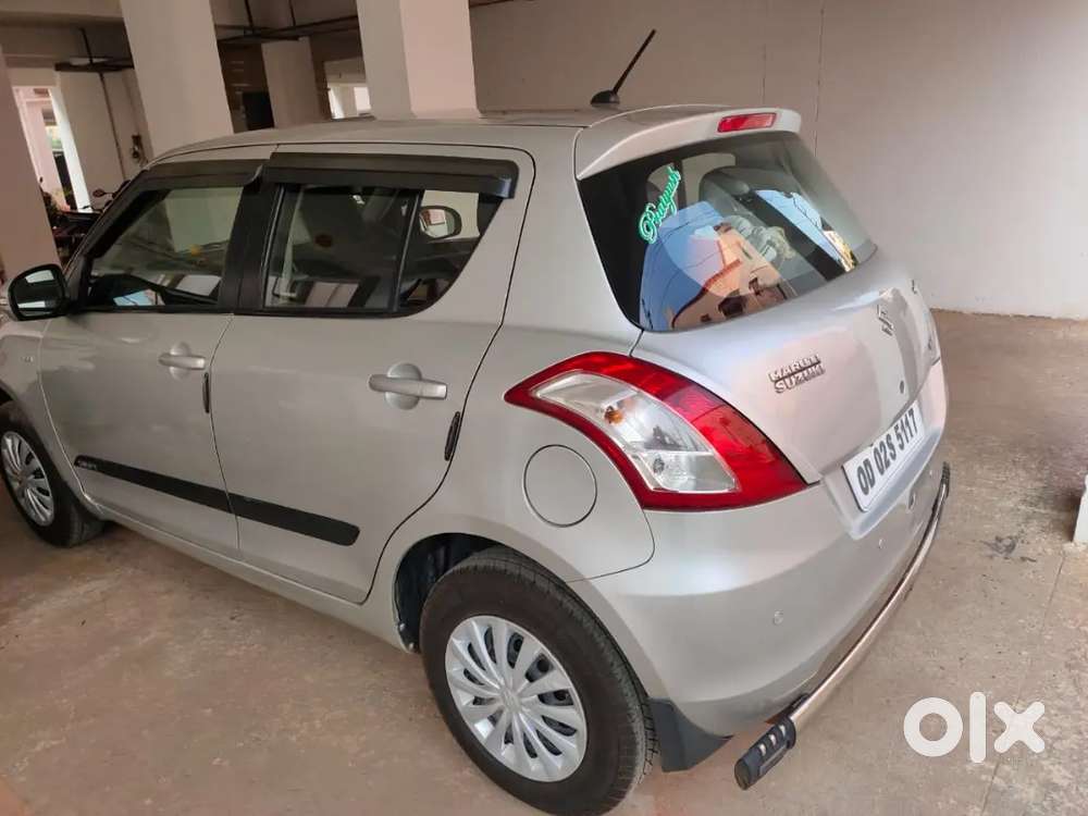 Maruti Suzuki Swift 2015 Petrol Well Maintained