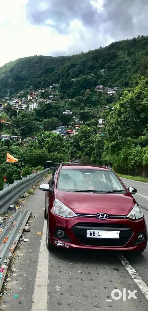 Hyundai Grand I10asta 2014 Petrol Well Maintained