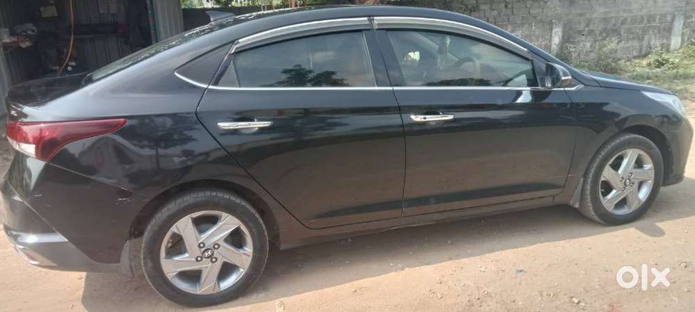 Hyundai Verna 1.5 Sx Petrol Mt, 2022, Petrol
