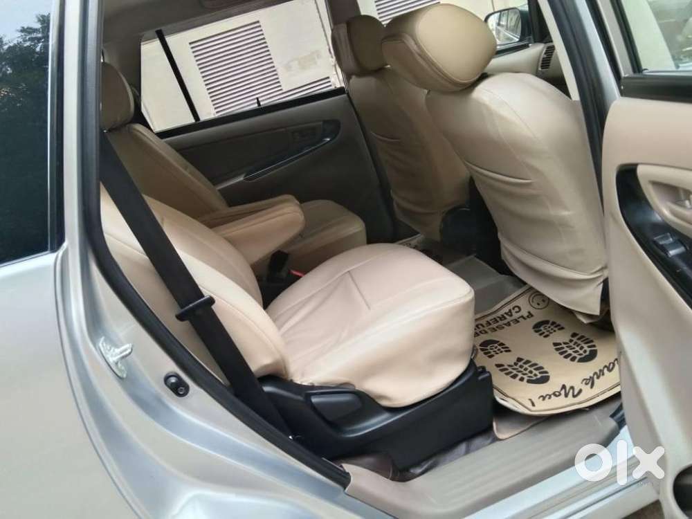 Toyota Innova 2.5 G (diesel) 7 Seater, 2015, Diesel