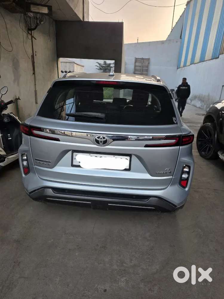Toyota Urban Cruiser Hyryder 2023