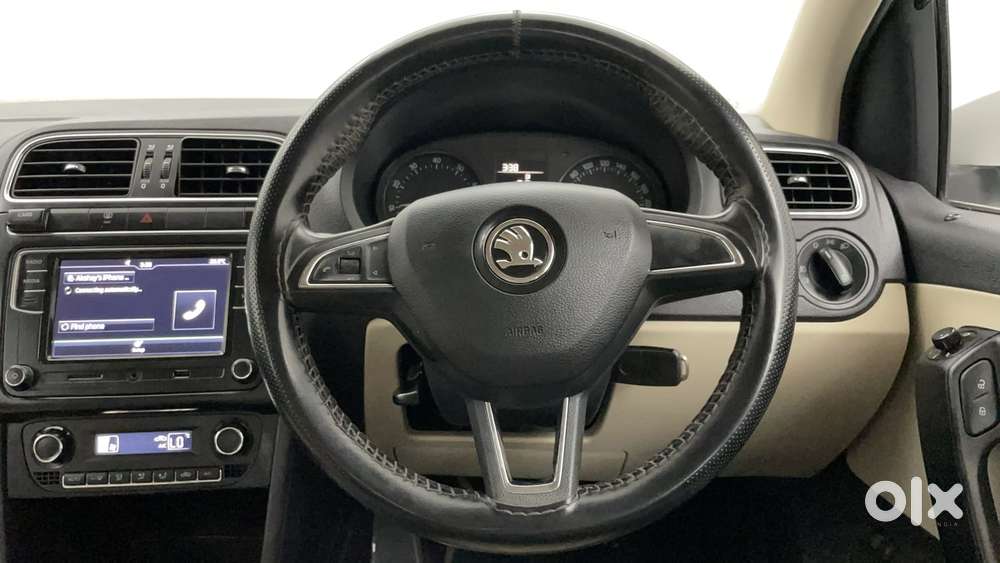 Skoda Rapid 1.0 Ambition Tsi, 2020, Petrol