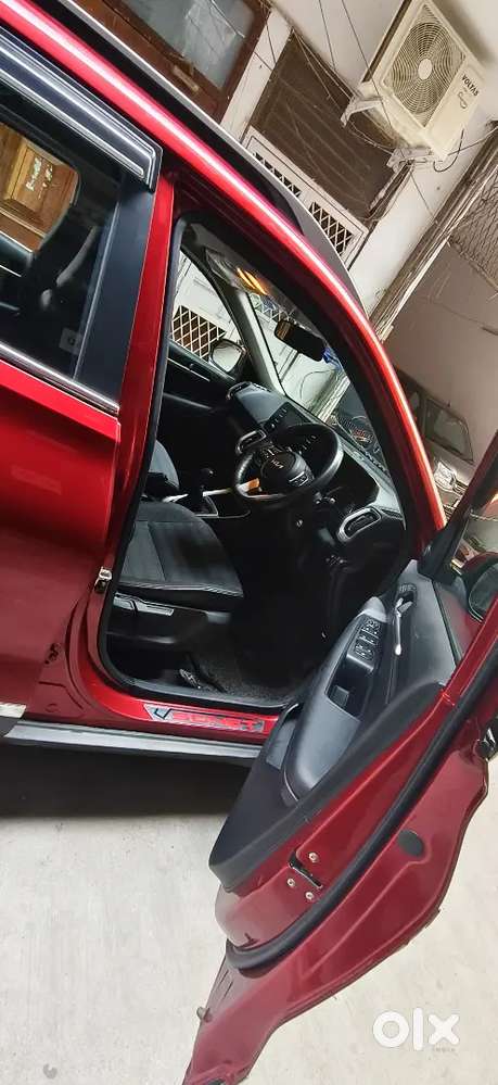Kia Sonet Htk Plus Manual (dec22 Model) Jan 23 Registration