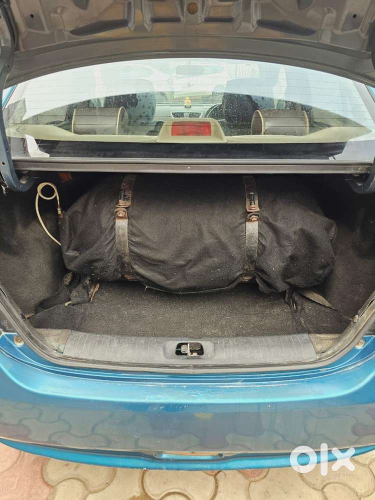 Swift Dzire 2012 Lxi Hybrid 98000 Km