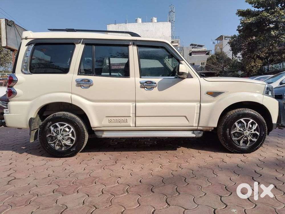 Mahindra Scorpio Classic 2.2 S Mt 9 Str, 2019, Diesel