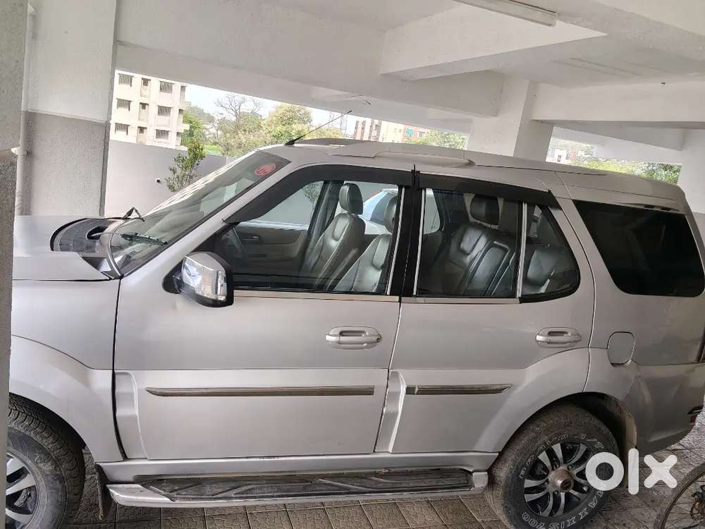 The Tata Safari Storme Vx Top Veriant 2013 December
