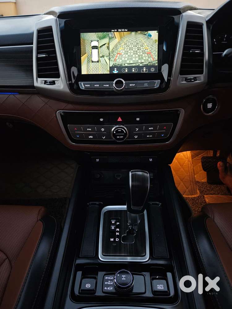 Mahindra Alturas G4 4x4 At, 2022, Diesel